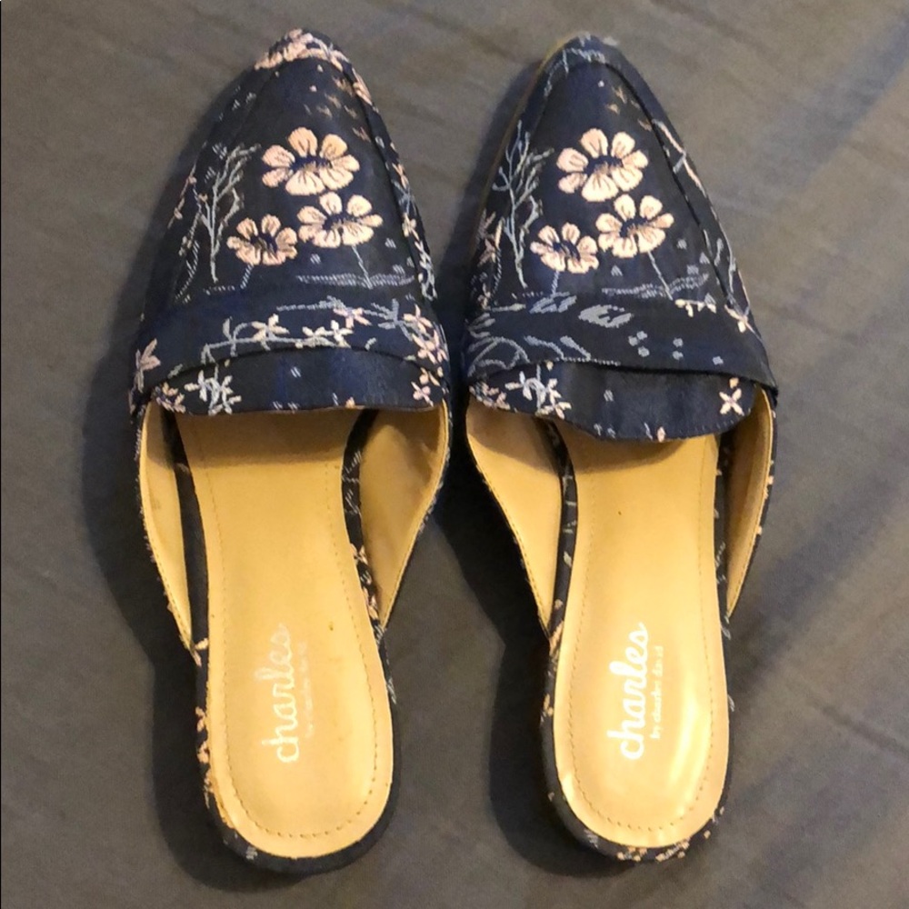 Charles by Charles David mikes navy floral 8